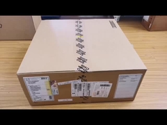 C9300L-48PF-4X-A Catalyst 9300 48 portas uplinks fixos Full PoE+, 4X10G uplinks, Network Advantage