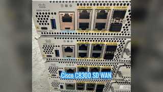 C8300-2N2S-6T, Roteador Cisco C8300, 6x1GE/2 SM/2 NIM