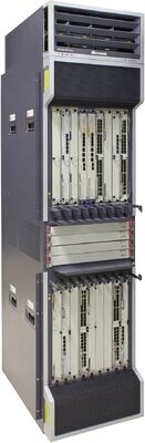 Roteador Huawei NE40E-X16A, CR5DMPUX8670 CR5DMPUX8673 CR5DSFUIU07B, capacidade de comutação de 12,58 Tbps