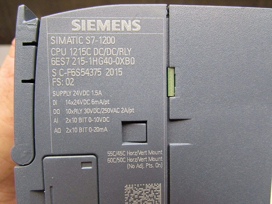 O módulo de Siemens 6ES7 215-1AG40-0XB0 novo na entrega original do pacote para este artigo é 2-3 semanas