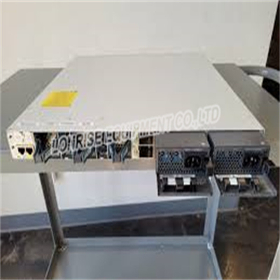 Cisco C9300-24UX-A pronto ao navio controlou 24 originais da rede do interruptor UPOE do ponto de entrada do gigabit dos portos novos