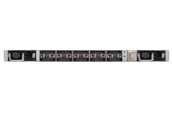 C9500-24Y4C-E Cisco Switch Catalyst 9500 24 x 1 / 10 / 25G e 4 portas 40/100G Essencial
