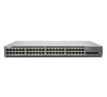 EX3400-48P EX3400 48 portas 10/100/1000BaseT PoE+ 4 X 1/10G SFP/SFP+ 2 X 40G QSFP+ Ventiladores redundantes Fluxo de ar de frente para trás