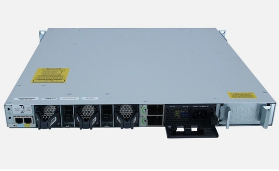 Cisco Catalyst 9300L Switches 48 portas Uplinks fixos PoE+ 4X1G Uplinks Network Advantage C9300L-48P-4G-A