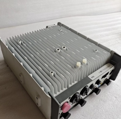 Ericsson RRU 4428 B3 Dimensão interna 420mm*335mm*125mm Design