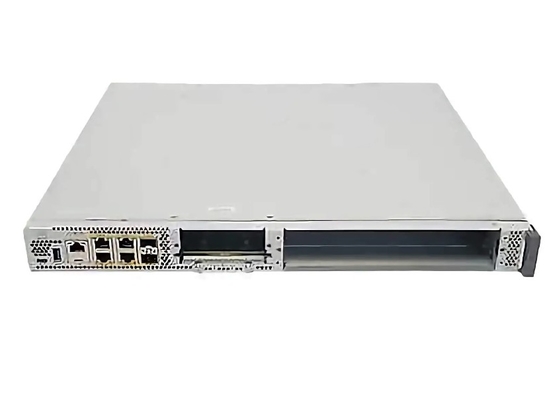 C8300-1N1S-6T - Cisco Catalyst 8300 Série Edge Platforms Série C8300 1RU w/ 10G WAN (1 slot SM e 1 slot NIM, e 6 x 1-Gigabit Ethernet portas)