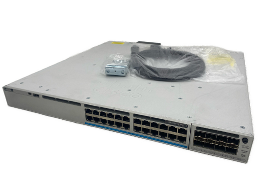 C9300-24UX-A Catalyst 9300 24 portas 10G/mGig Copper com Uplink Modular UPOE Network Advantage