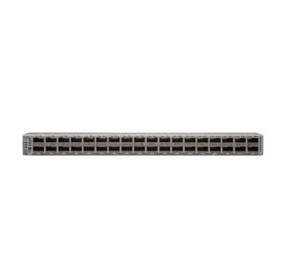 Switch Cisco Nexus 9200 de 36 portas 100G QSFP28 com 16GB de memória