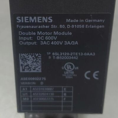Módulo de motor duplo SINAMICS S120 6SL3120-2TE13-0AA3 (entrada DC 600V, saída 3AC 400V 3A/3A, tamanho de livro tipo D)