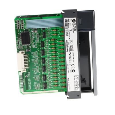 1746-IB32 Allen-Bradley SLC 500 Módulo de entrada DC de 32 canais para automação industrial