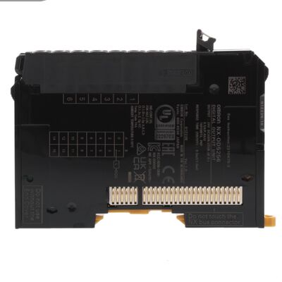 Módulo de saída digital PNP de 16 canais OMRON NX-OD5256 24V