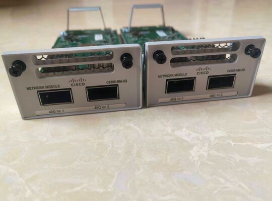 Módulo de Rede C9300-NM-2Q 40GE, Módulo de Expansão de Alta Velocidade QSFP+ de 2 Portas para Switches da Série Catalyst 9300