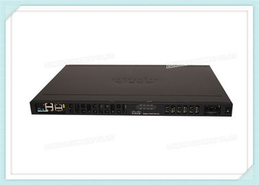 ISR4331-V/K9 Cisco Industrial Network Router 3 WAN / LAN Portos 2 SFP Portos 100Mbps - 300Mbps Pacote de voz