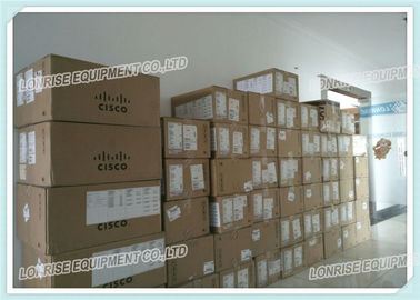 N9K-C93180YC-FX Cisco Switch Nexus 9000 Série Com 48p 1/10G/25G SFP+ Portos Unificados é um switch 1RU com latência de menos de 1 microssegundo