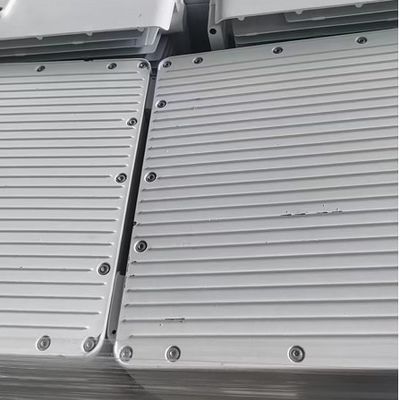 Ericsson RRU 4415 B7 Dimensão interna 420mm*335mm*125mm Design