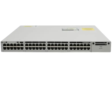 C9300-48P-E Catalisador 9300 48 portas 1G de cobre com uplink modular PoE+ Network Essentials