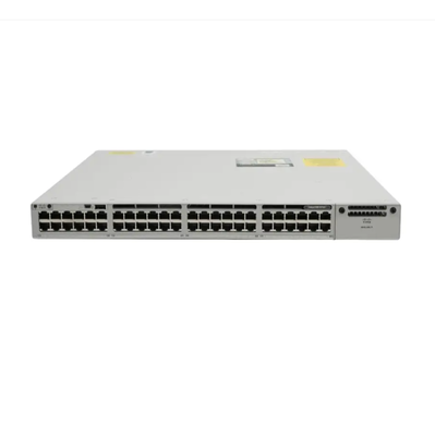 Switch Cisco C9300-48P-E Catalyst 9300 48 portas PoE+ Network Essentials para redes corporativas
